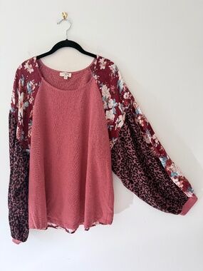 Umgee Mixed Print Blouse Top Floral Animal Print Raglan Style Blousy Sleeve
